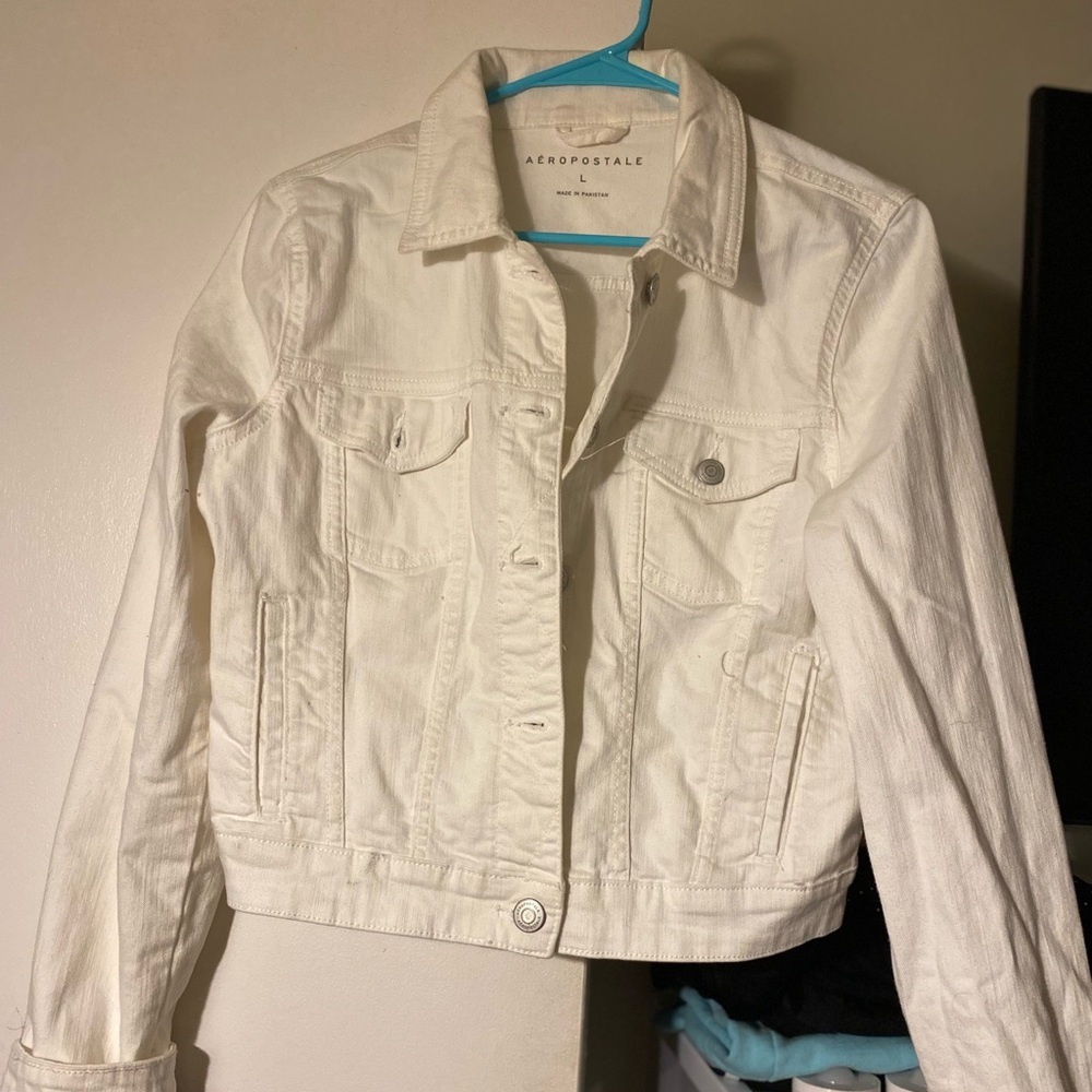 White, stretchy, Aeropostale denim jacket